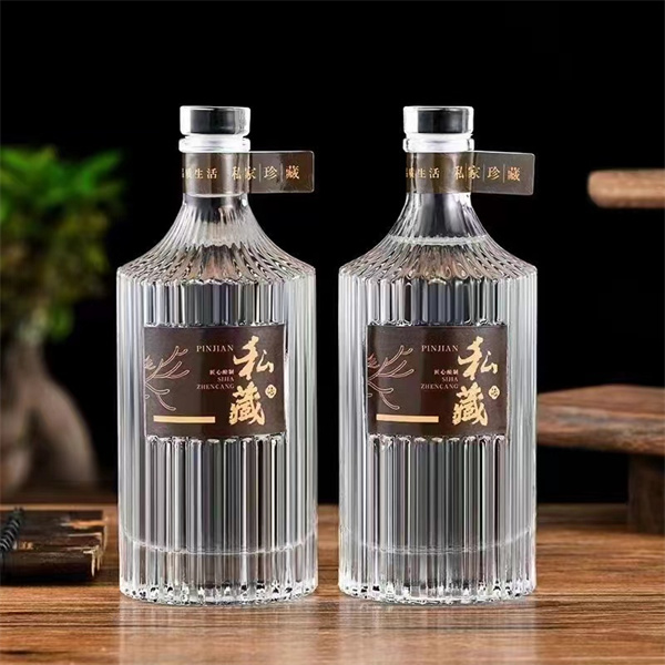 晶白料玻璃酒瓶直銷